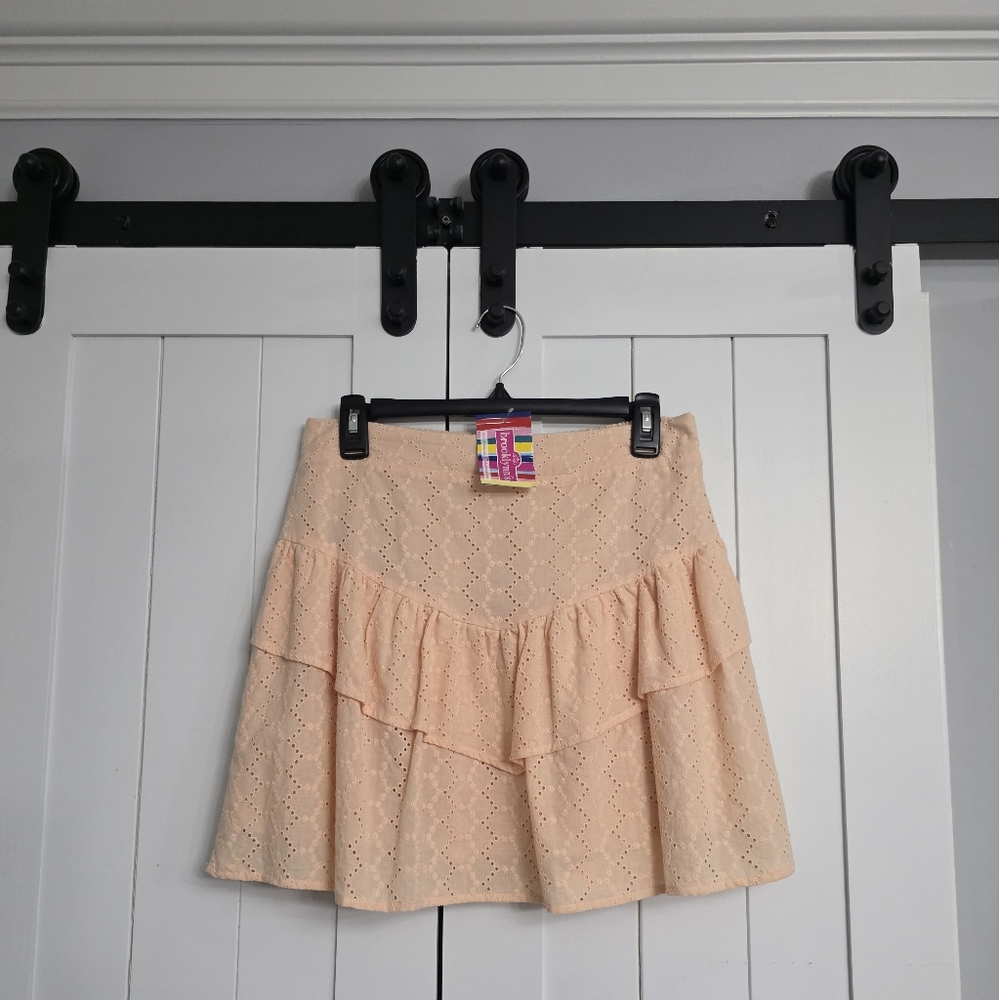 Brooklynn's Baevely Peach Layered Eyelet Skirt. NEW!